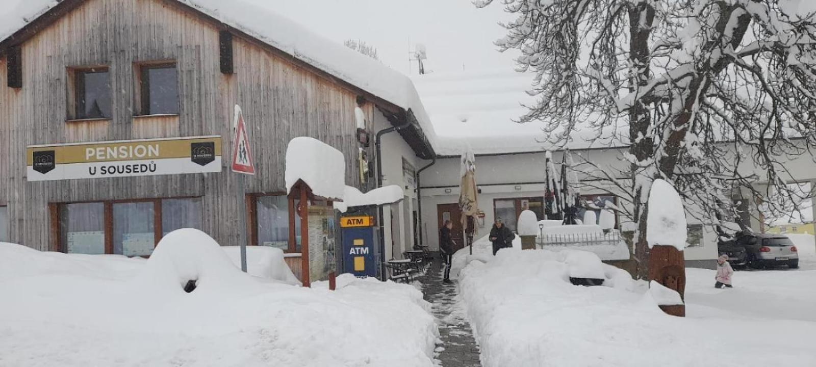 Penzion A Restaurace U Sousedu Strazny Dış mekan fotoğraf