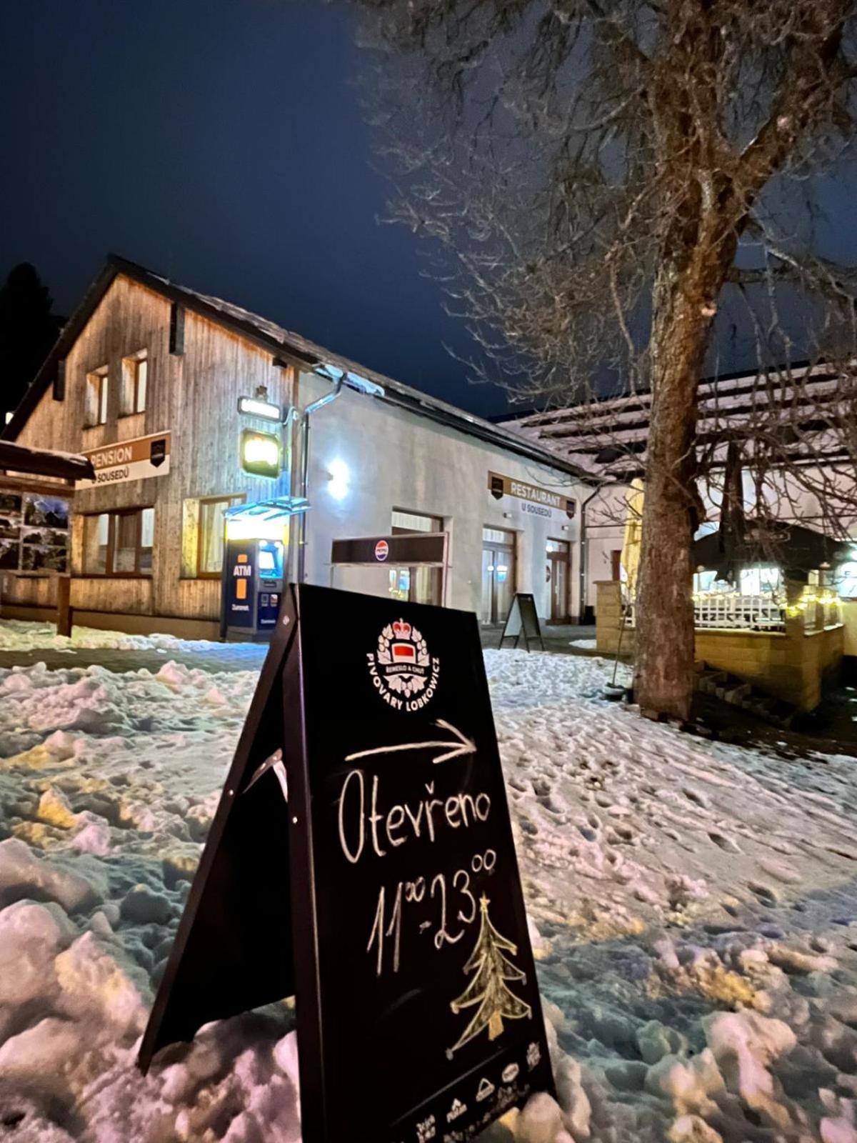 Penzion A Restaurace U Sousedu Strazny Dış mekan fotoğraf