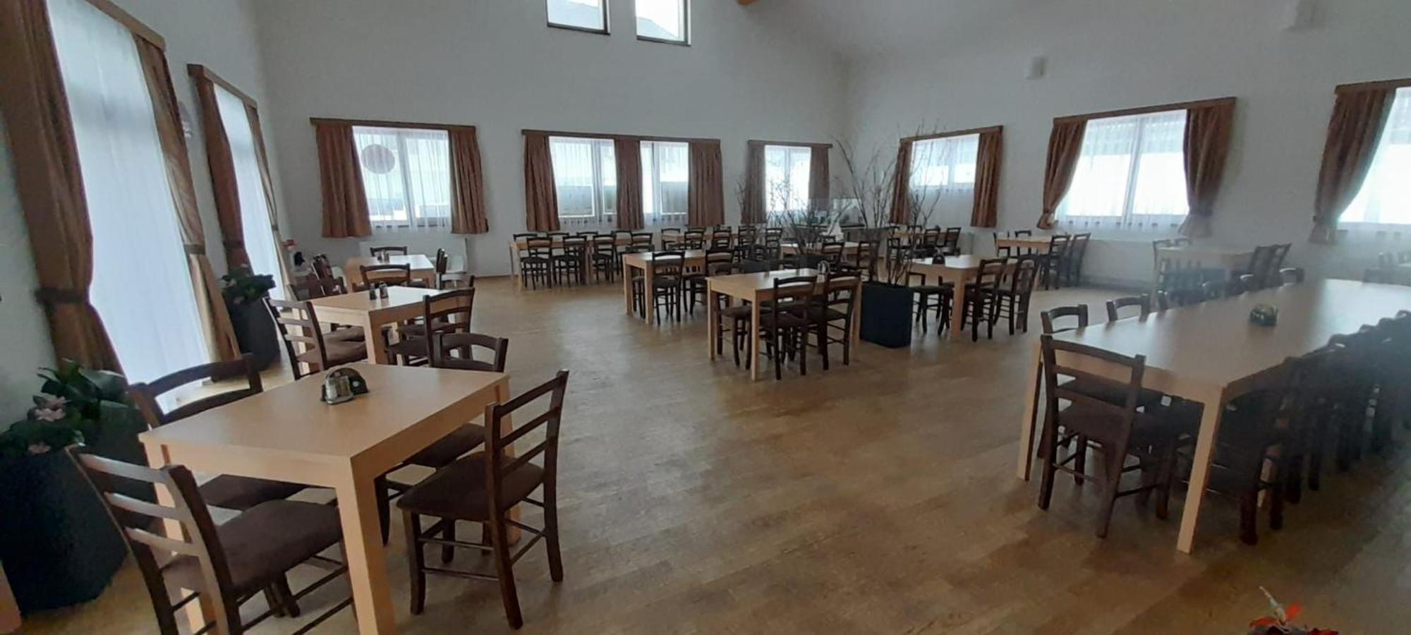 Penzion A Restaurace U Sousedu Strazny Dış mekan fotoğraf